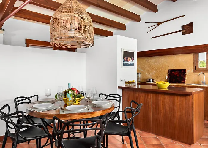 Sa Tanca 3 Bedroom Villa, וילה *