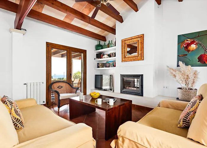 Sa Tanca 3 Bedroom Villa, וילה *